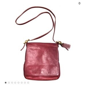 Coach legacy classic cross body